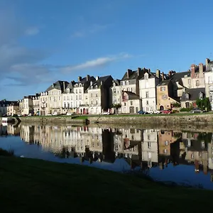 le-jardin-des-sitelles.inbrittany.com/
